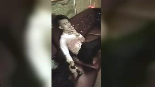 胴颜在线观看免费,揭秘神秘美颜直播背后的故事 第2张 胴颜在线观看免费,揭秘神秘美颜直播背后的故事 第2张