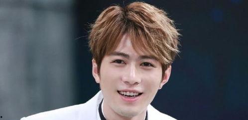 娱乐圈吃瓜男星是谁,揭秘神秘“瓜王”背后的故事  第3张