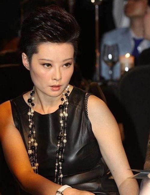 白鹿最新娱乐爆料微博,揭秘明星幕后故事 第3张 白鹿最新娱乐爆料微博,揭秘明星幕后故事 第3张