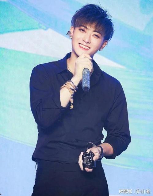 吃瓜爆料黄子韬视频,揭秘娱乐圈幕后真相 第2张 吃瓜爆料黄子韬视频,揭秘娱乐圈幕后真相 第2张