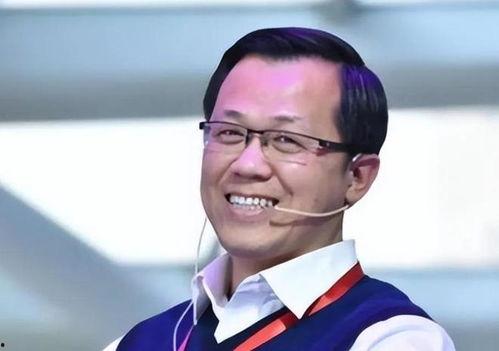 卓伟爆料女儿化妆视频,揭秘明星子女日常妆容